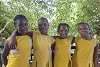 Quattro alunne della St. Leon a Enugu; la terza da sin. è Juliet (csi)